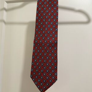 Valentino Luxury Men’s Necktie - 100% Silk - Red and Blue Diamond Pattern Tie